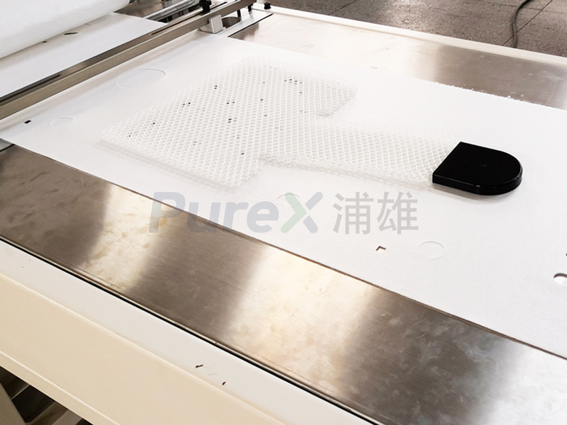 汽车座椅风袋生产工艺：从薄膜到风袋的“精密变形记”