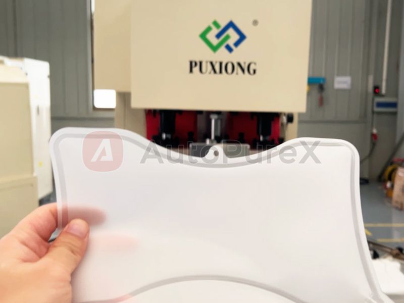 轿车按摩气袋的生产流程及设备