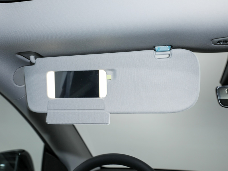 汽车遮阳板同步熔接裁断机