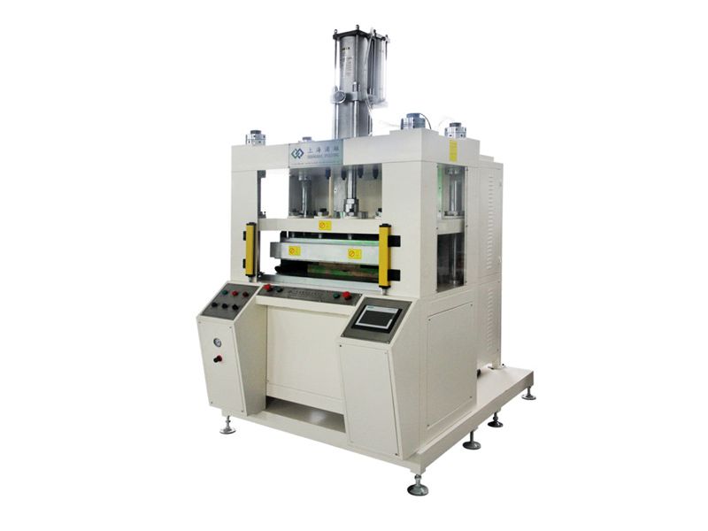 高频热合机在汽车内饰制造领域的具体应用